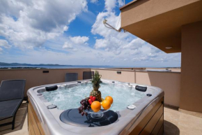Apartman Luana 1 with rooftop jacuzzi, Zadar